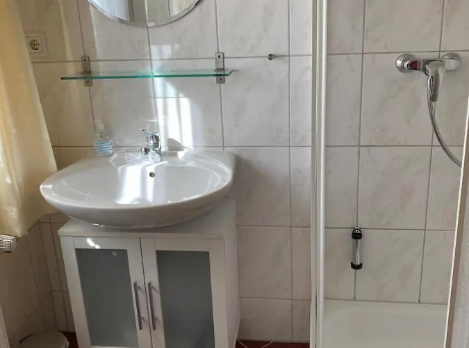 Ferienwohnung Flecken Zechlin شقة *